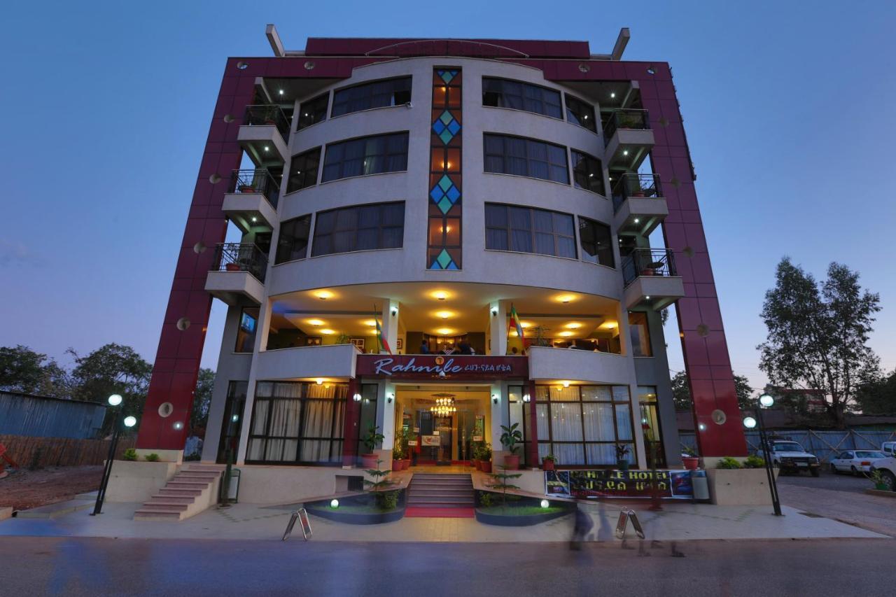 Rahnile Hotel 巴赫达尔 外观 照片